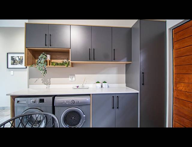3 BEDROOM SIMPLEX FOR SALE IN OLYMPUS AH